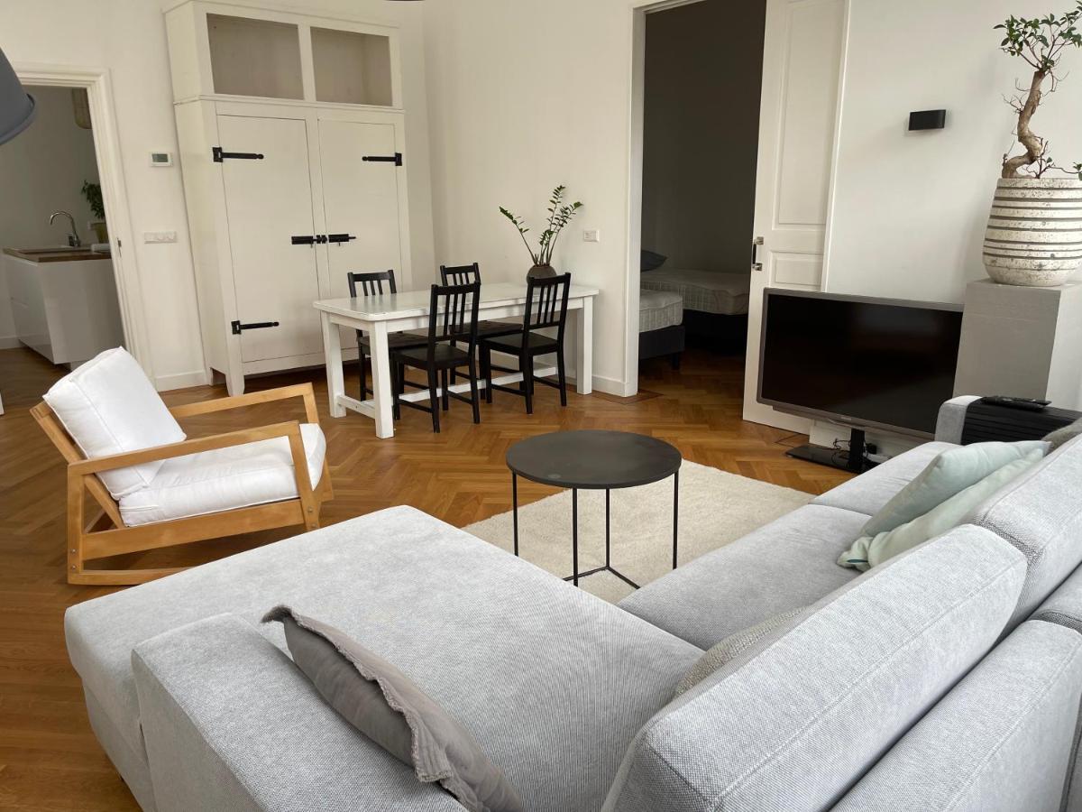 Canal House In Historic City Center Gouda Luaran gambar
