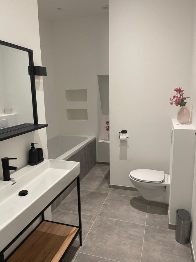 Canal House In Historic City Center Gouda Luaran gambar