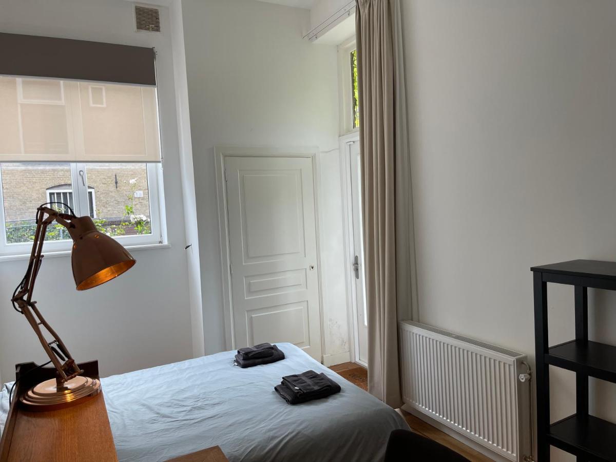 Canal House In Historic City Center Gouda Luaran gambar